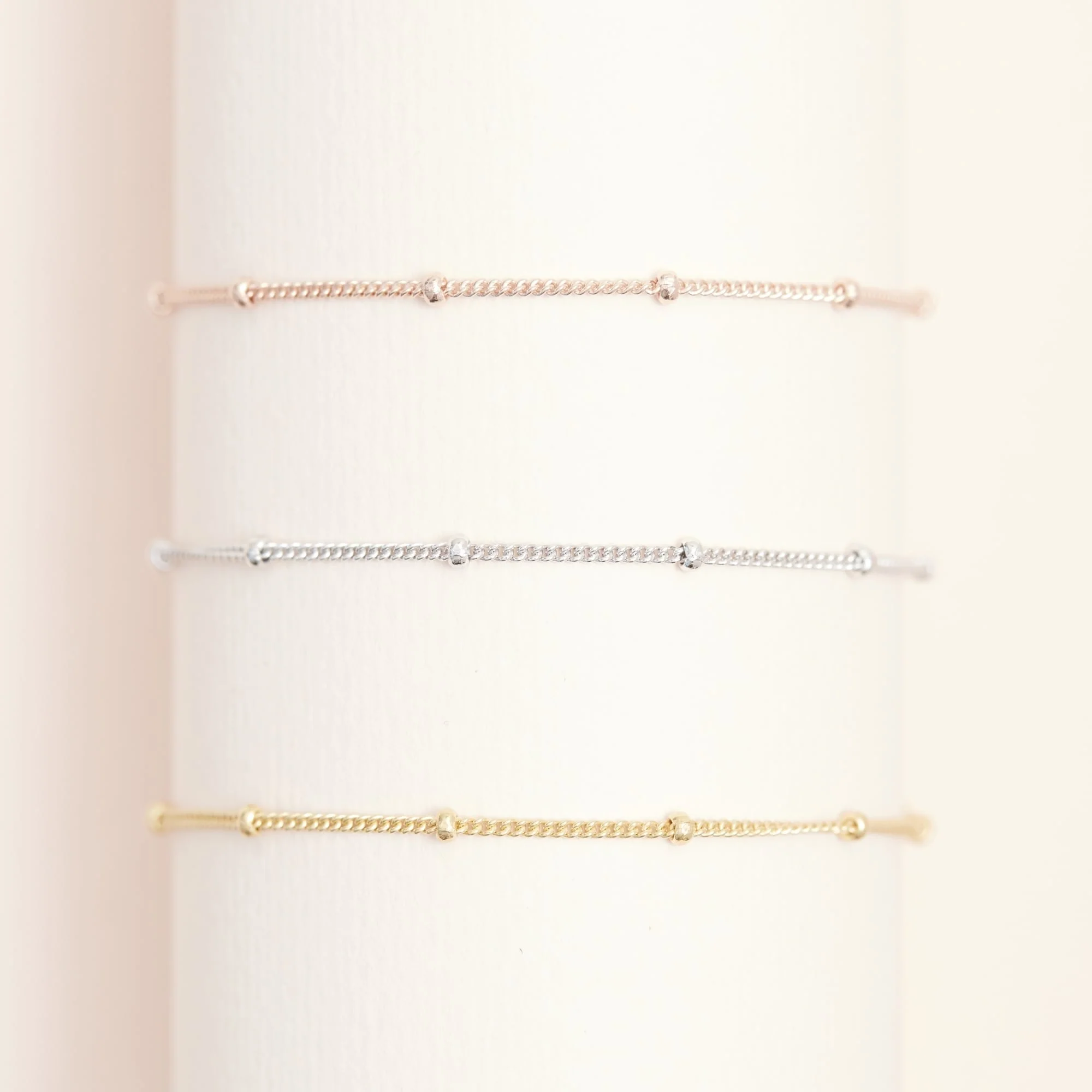 Bead Bracelet Gold - Image 3