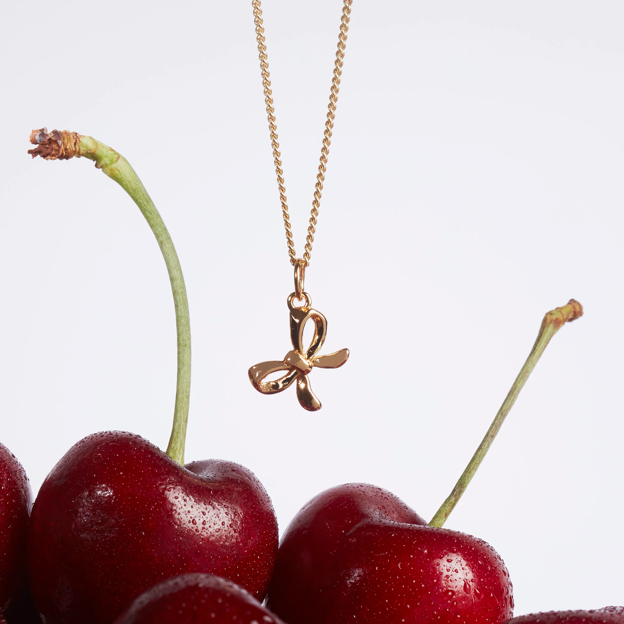 Bow Necklace Gold - Image 3