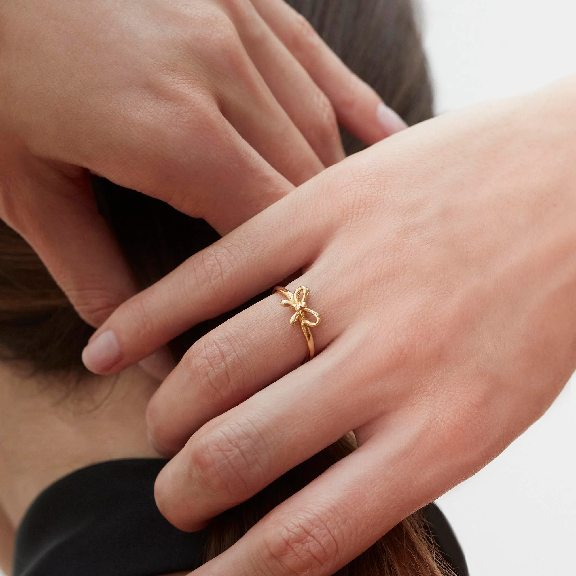 Bow Ring Gold - Image 3