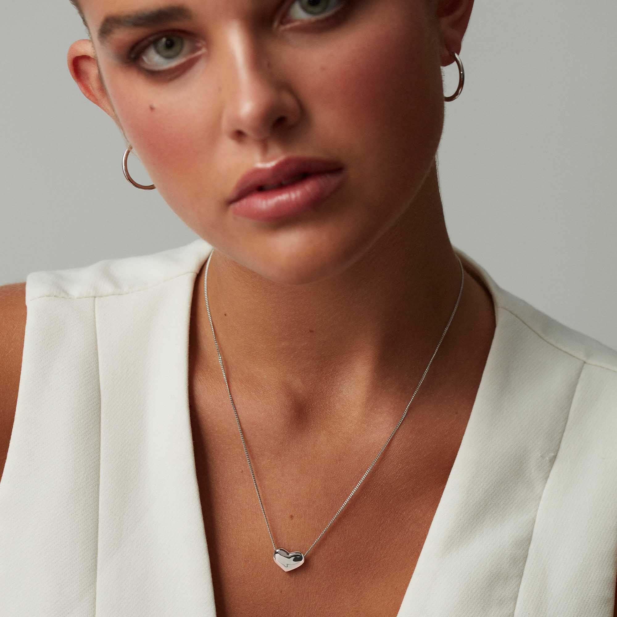Gold Heart Necklace - Image 2