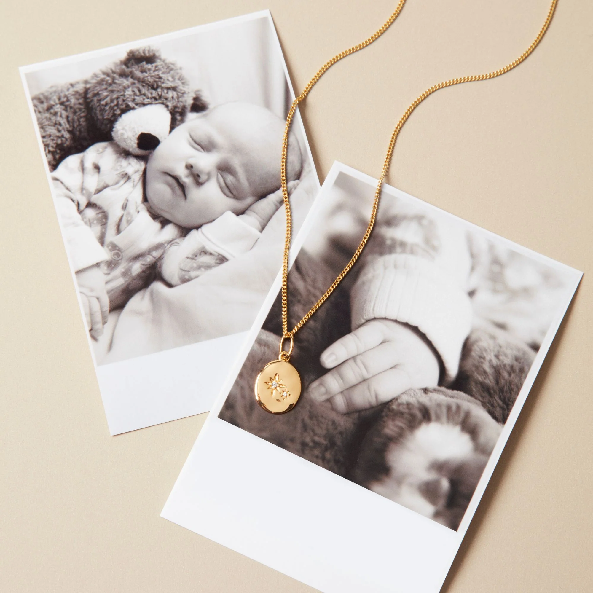 Mother and Child Necklace Gold - Image 6