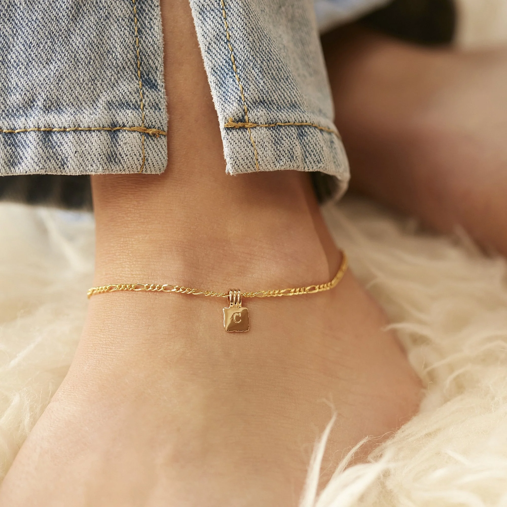 Initial Square Charm Figaro Chain Anklet Silver - Image 3