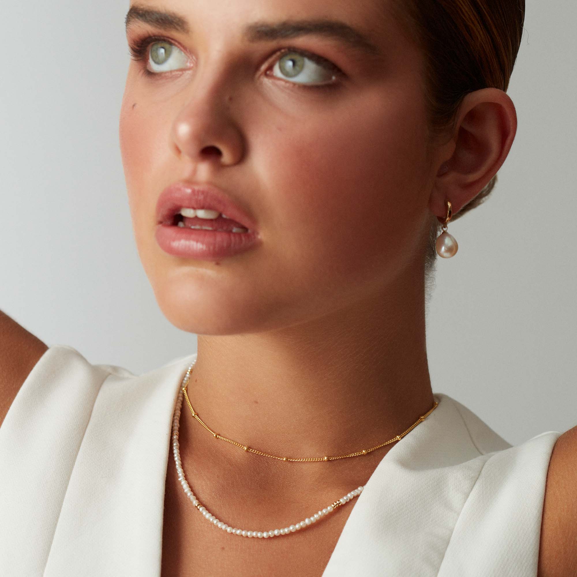 Pearl Necklace Gold - Image 2