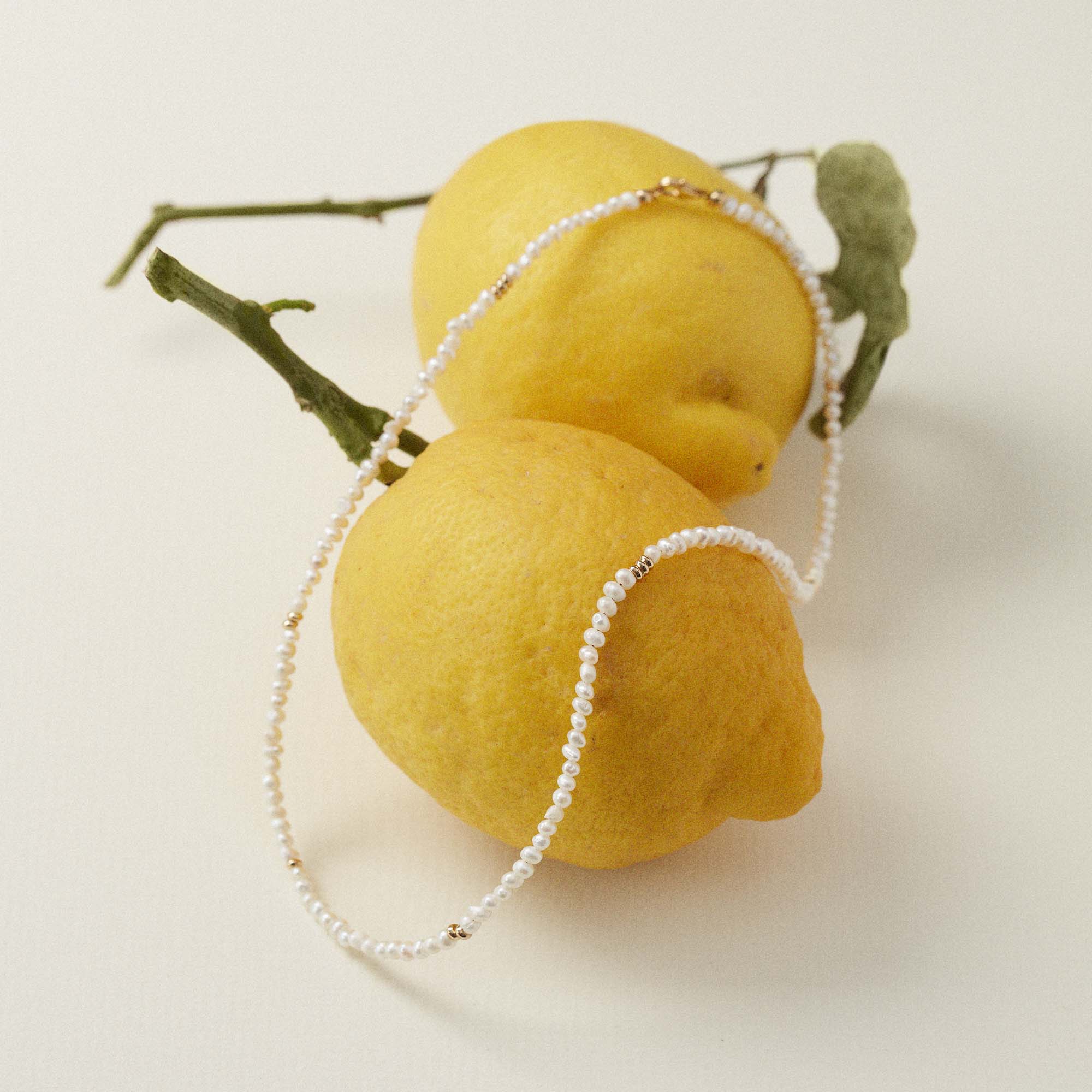 Pearl Necklace Gold - Image 3